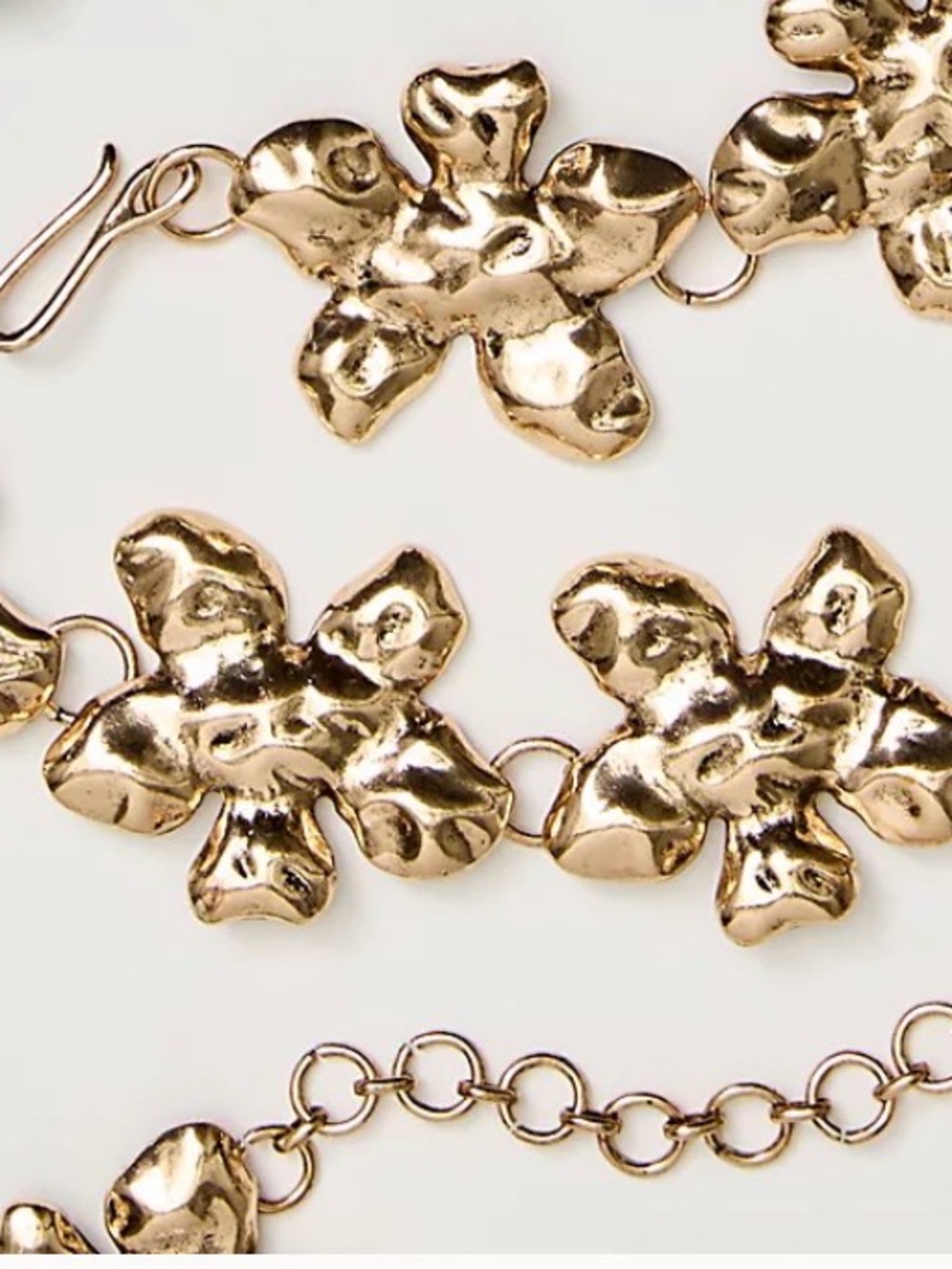 Free people Spring Equinox Chain Belt. NWT. Gold